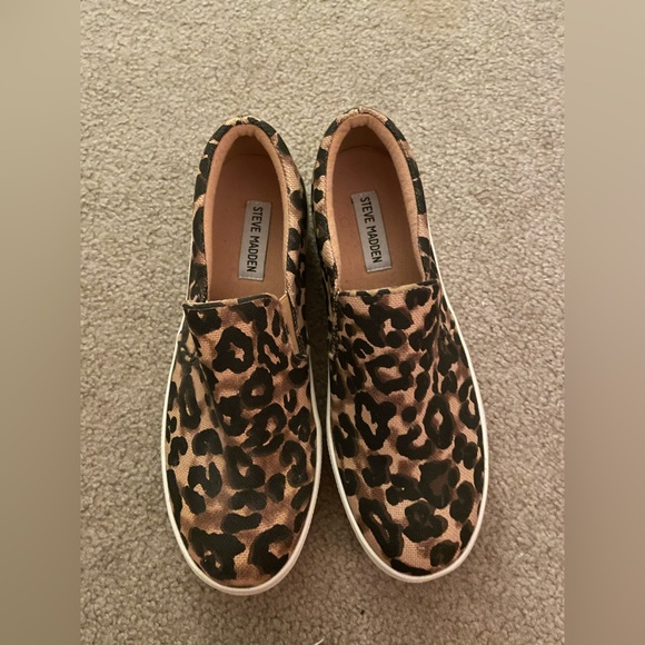 Cheetah platform gills Steve Madden shoes! - Picture 2 of 4